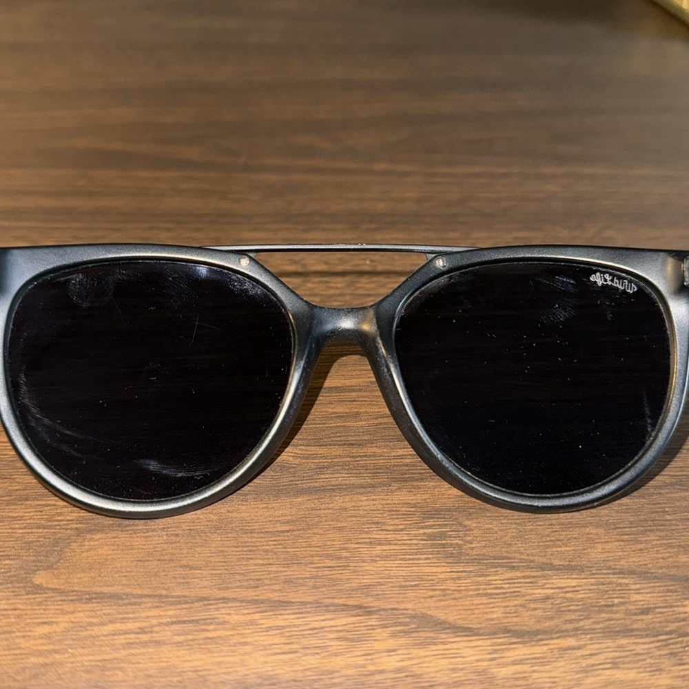 Von Zipper Black Sunglasses with Dark Lenses damaged